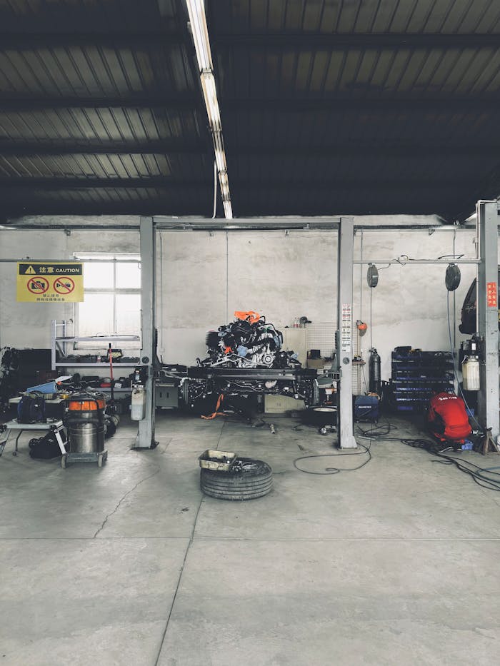 Efficient auto repair workshop with organized tools and machinery setup in Beijing.
